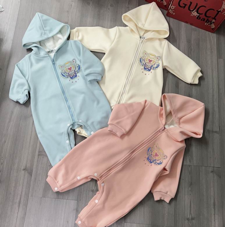 Moschino sz59 66 73 80 90 99